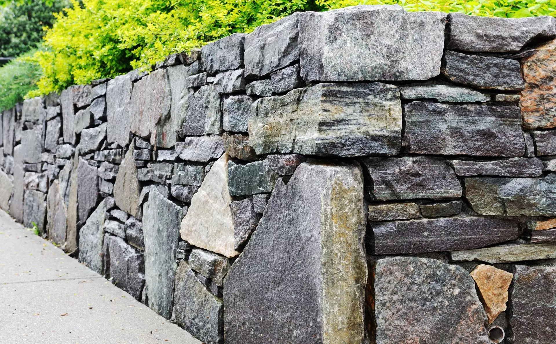 Why You Should Never DIY a Retaining Wall